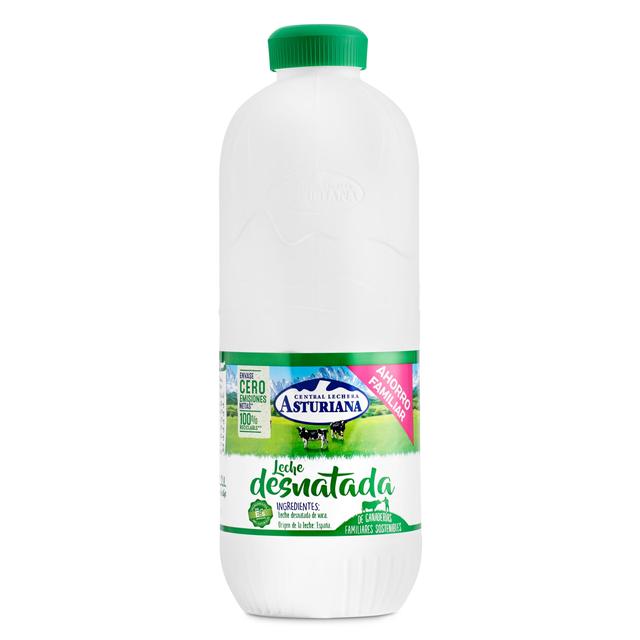 Leche desnatada Central Lechera Asturiana botella 2.2 l