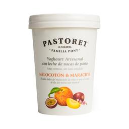 PASTORET Yogur artesanal cremoso con sabor a melocotón y maracuya  500 g