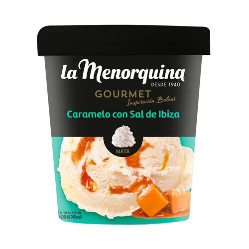 LA MENORQUINA Gourmet inspiración balear Tarrina de helado de nata y caramelo con sal de Ibiza 450 ml