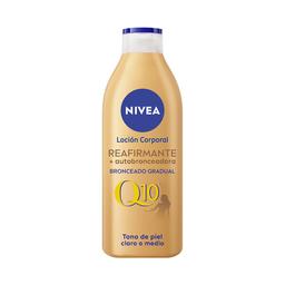 NIVEA Q10 Loción corporal reafirmante y autobronceadora, para tonos de piel claro o medio 400 ml
