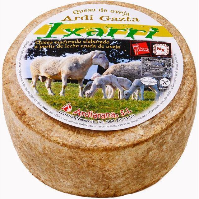 Queso artesano de oveja ixarri, al corte, compra mínima 250 g