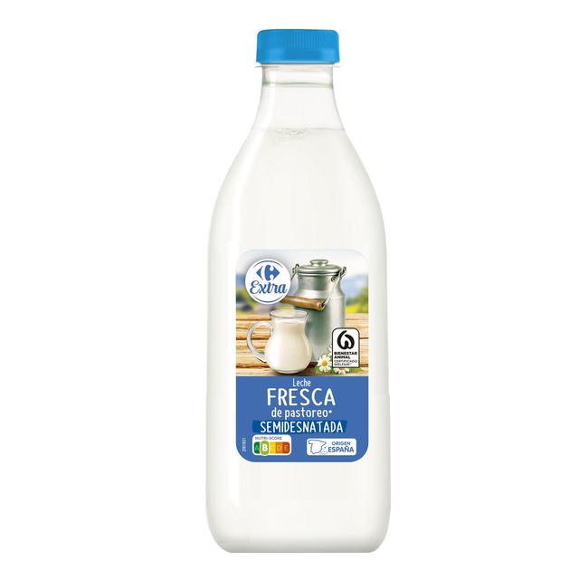 Leche semidesnatada fresca Carrefour botella 1 l